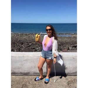 Meet your Posher, Taylor